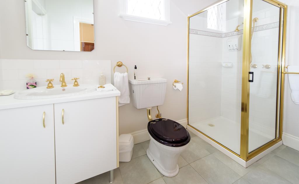 Montfort Manor Traralgon Bilik gambar